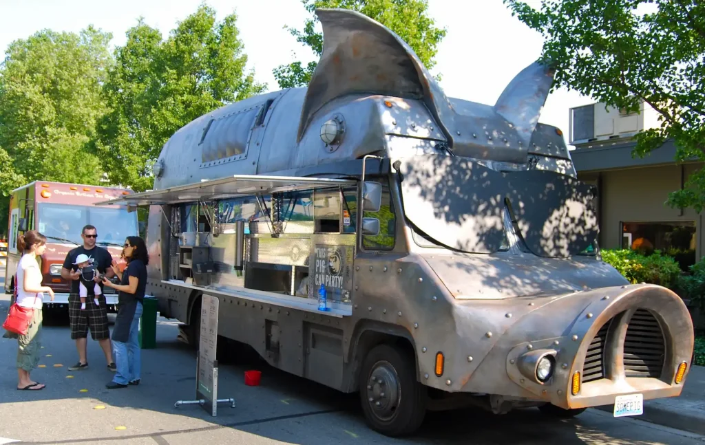 Crazy Catering Units From Around The World