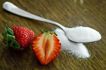 Strawberries-and-cream Strawberries-and-cream