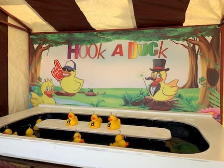 Hook A Duck Interior