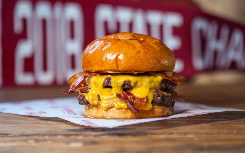 Hundred Burger Stack